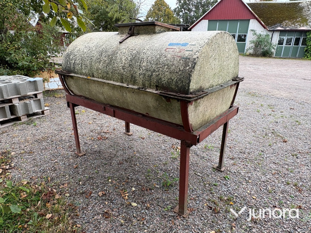 Glasfibertank - 1000 L