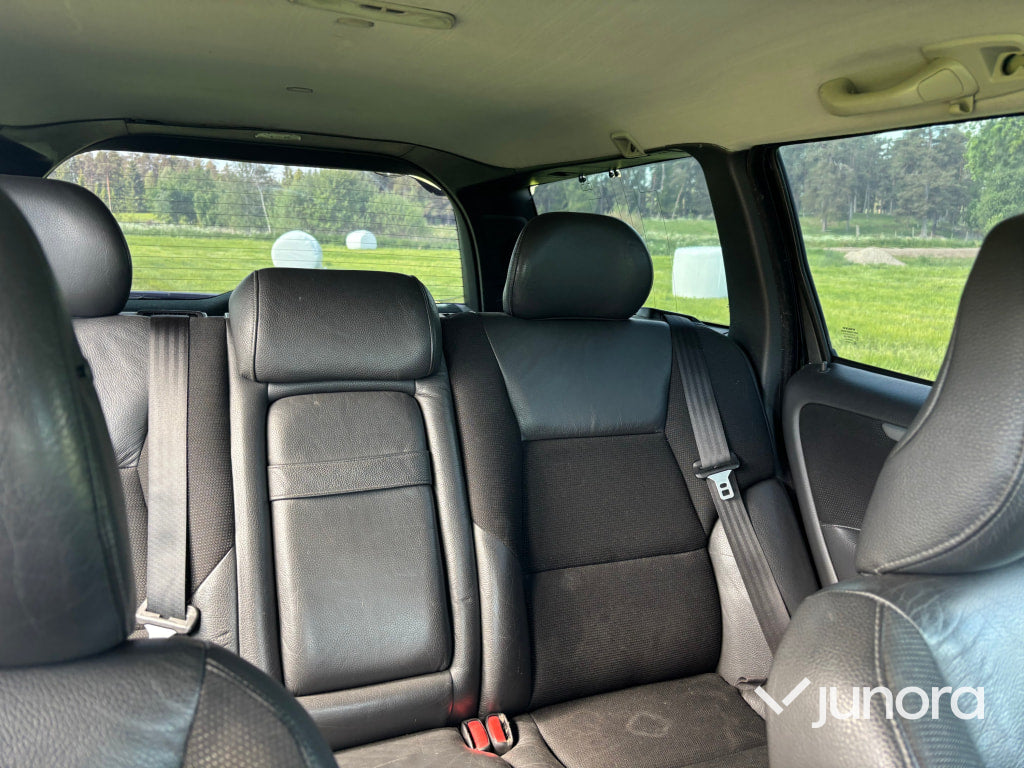 Volvo V70 4WD