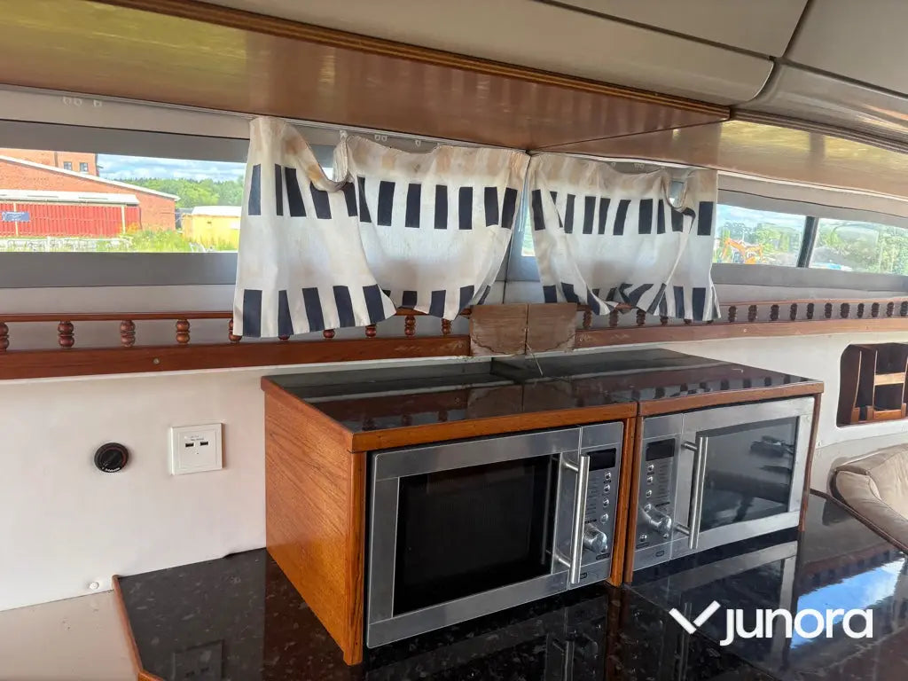 Båt - Carver Santego 30 Flybridge