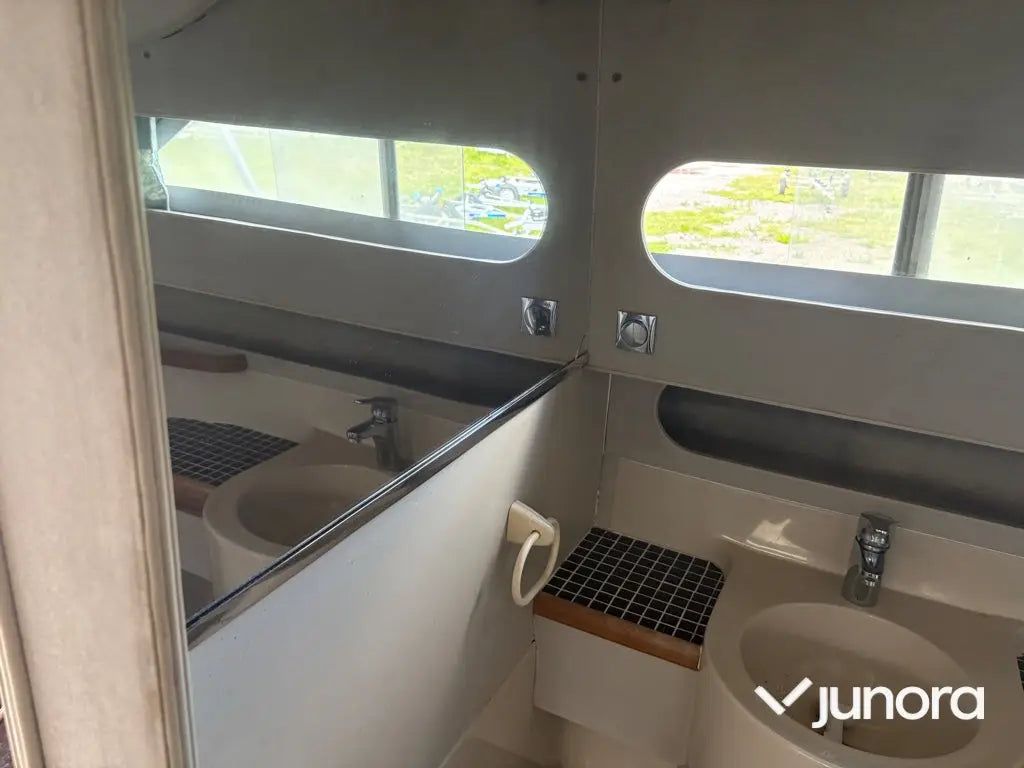 Båt - Carver Santego 30 Flybridge