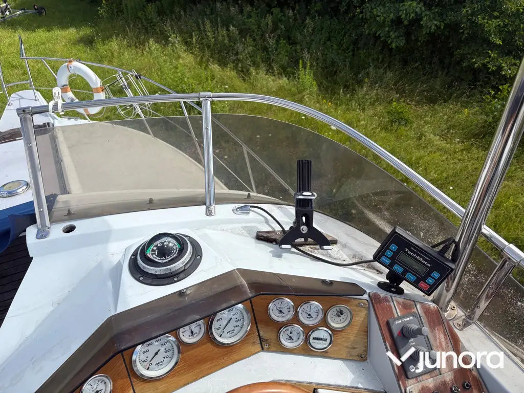 Båt - Carver Santego 30 Flybridge