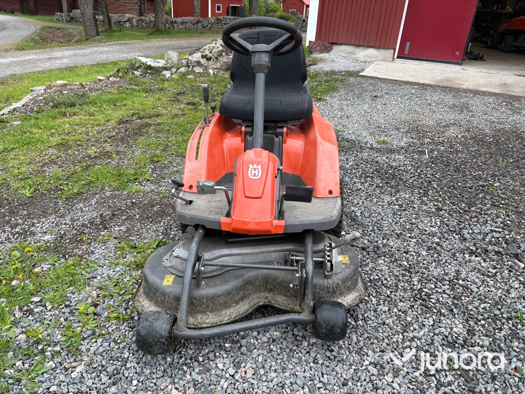 Åkgräsklippare - Husqvarna, R111B