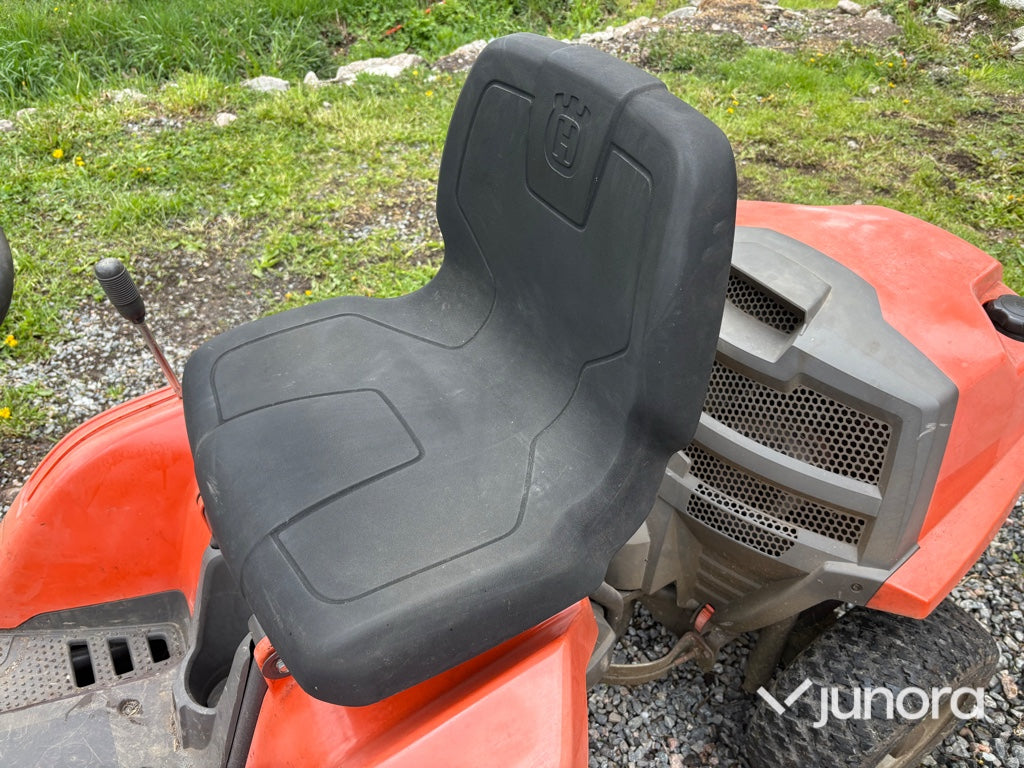 Åkgräsklippare - Husqvarna, R111B
