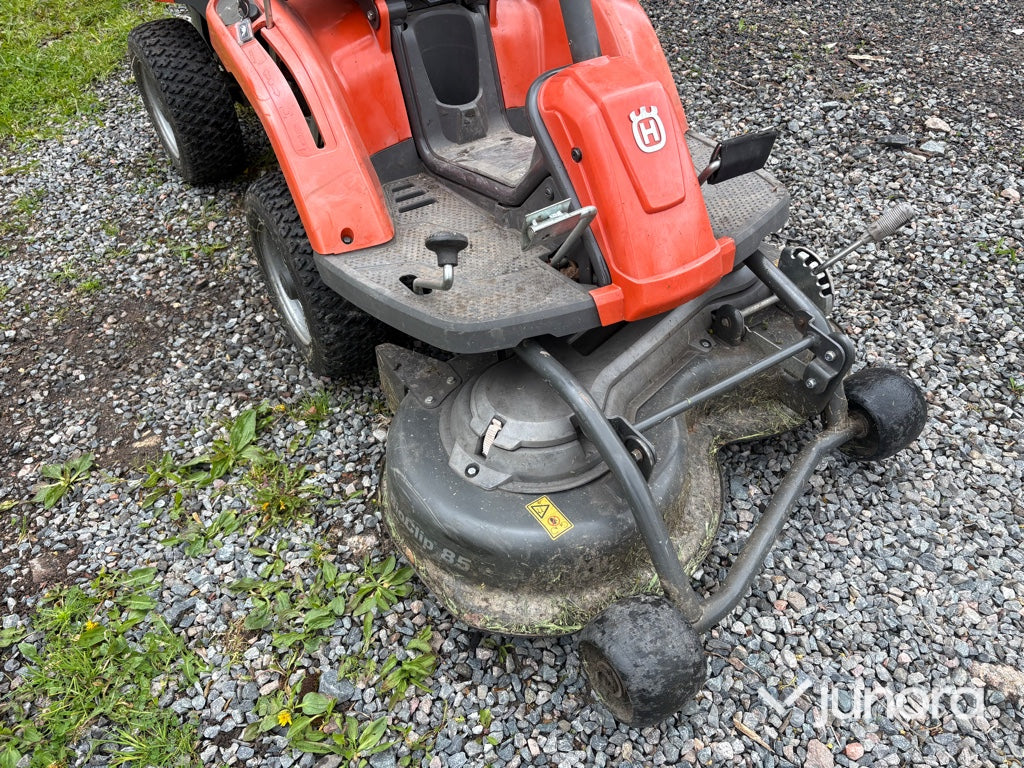 Åkgräsklippare - Husqvarna, R111B