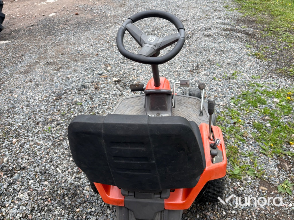 Åkgräsklippare - Husqvarna, R111B