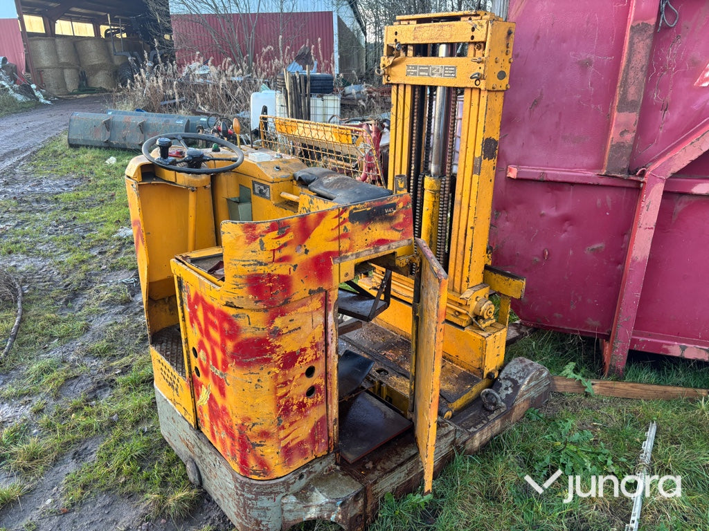 Truck - Jungheinrich, LQV 10 G 90 - 400 D1