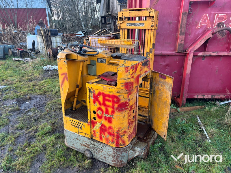 Truck - Jungheinrich, LQV 10 G 90 - 400 D1