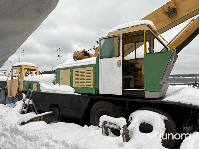 Kran / Mobilkran - P&H, T200