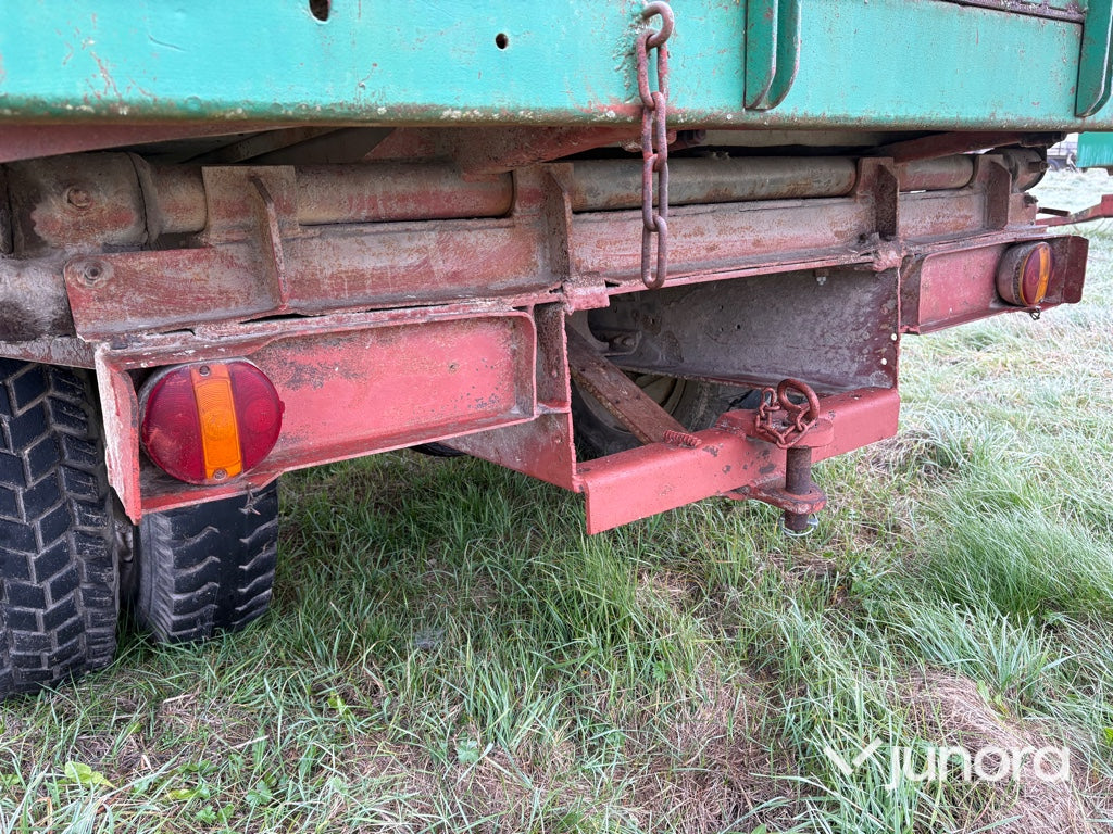 Tippbar spannmålsvagn 12 m3