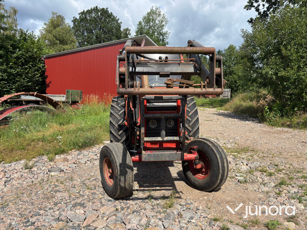 Traktor Volvo BM 2250 med lastare