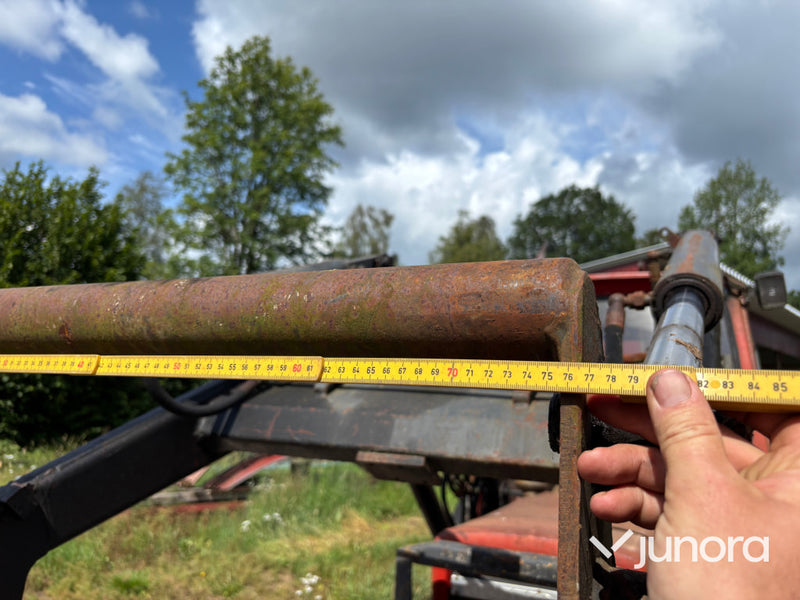 Traktor Volvo BM 2250 med lastare
