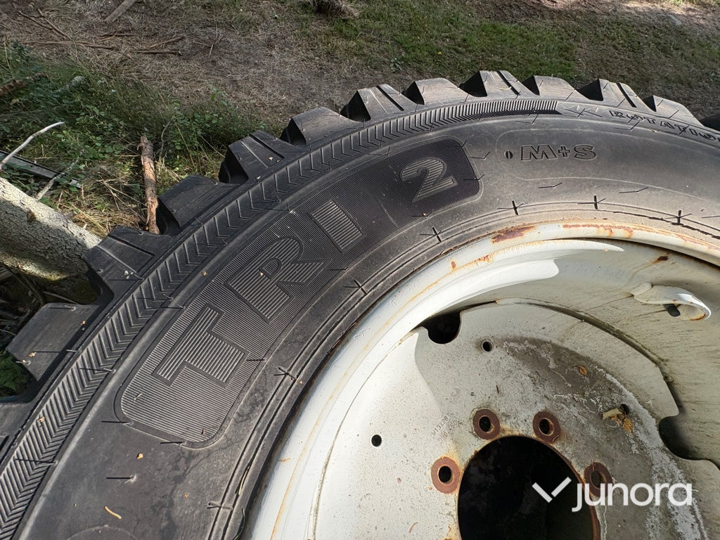 Komplett hjulsats, 4 st – Valtra 6850