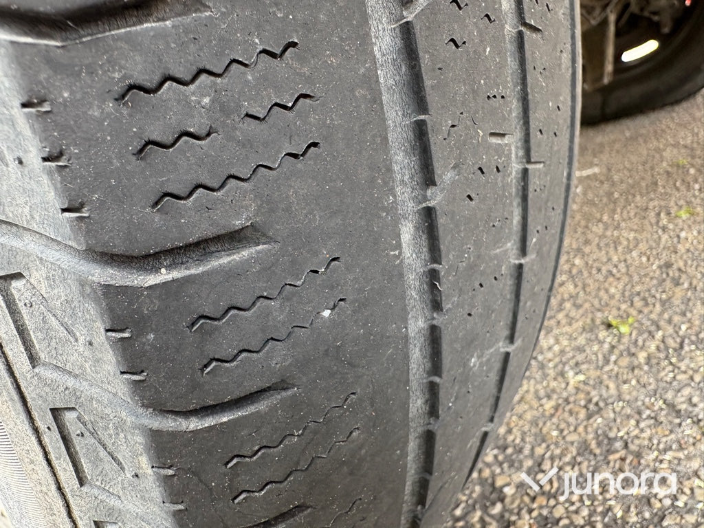 Lätt lastbil - Ford Transit 350EF DH PI