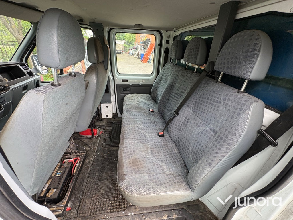 Lätt lastbil - Ford Transit 350EF DH PI