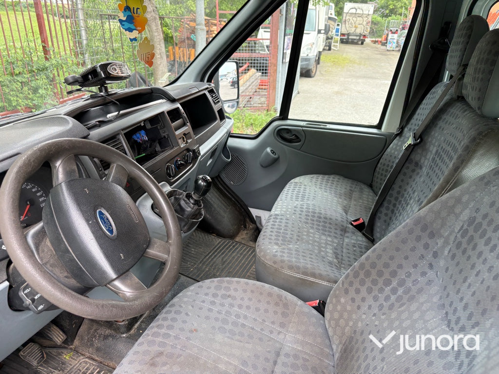 Lätt lastbil - Ford Transit 350EF DH PI