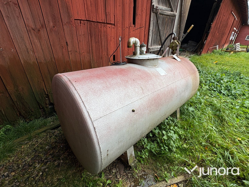 Dieseltank 2000 Liter