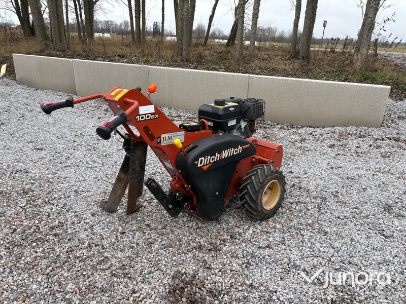 Kedjegrävare - Ditch Witch, 100SX
