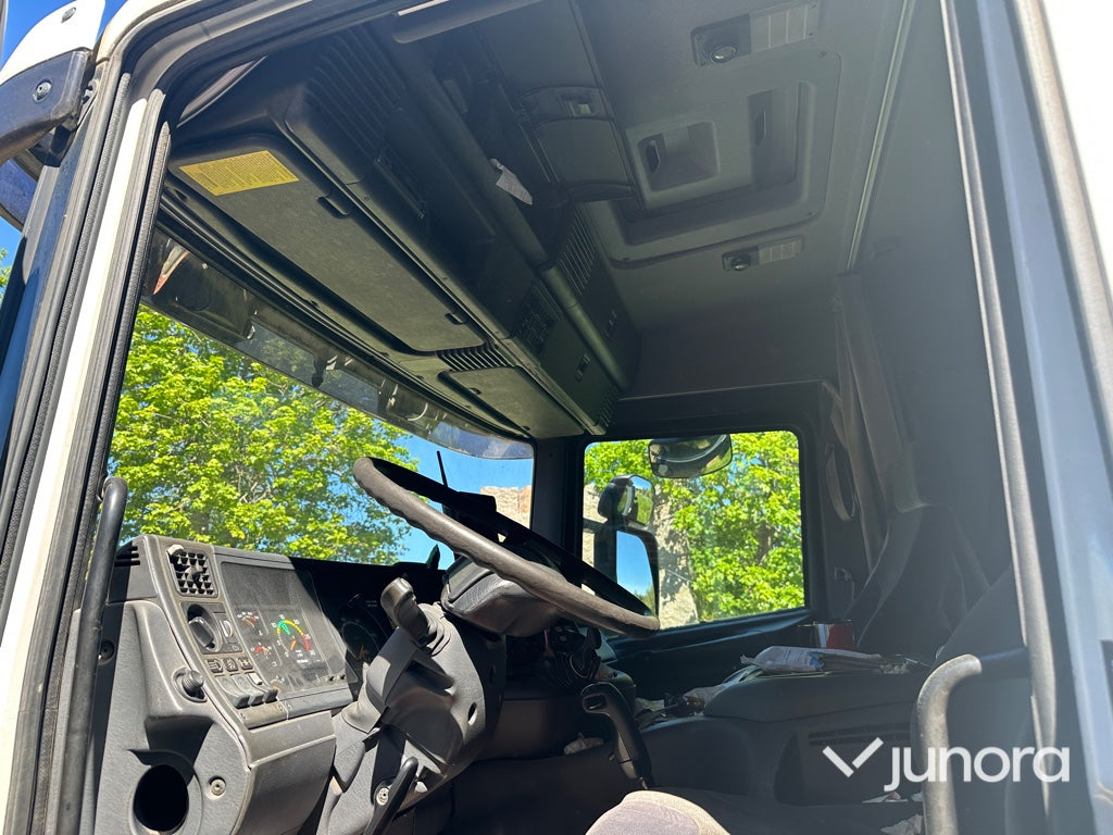Lastväxlare - Scania, P124GB6X2NZ420