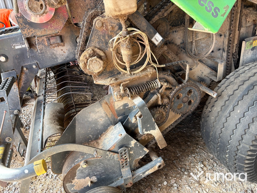 Rundbalspress Deutz-Fahr MP 130 MasterPress