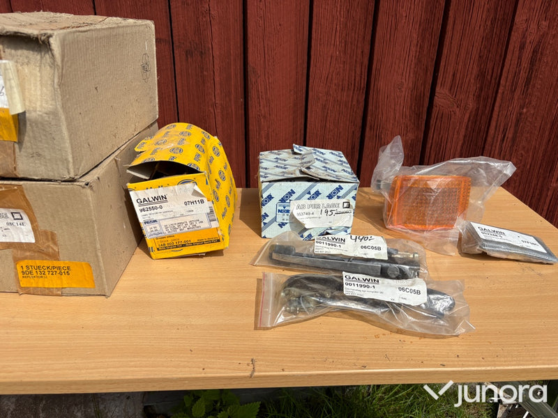 Diverse bildelar till Peugeot