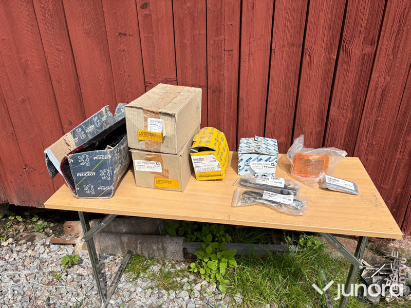Diverse bildelar till Peugeot