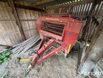 New Holland 835 Rundbalspress