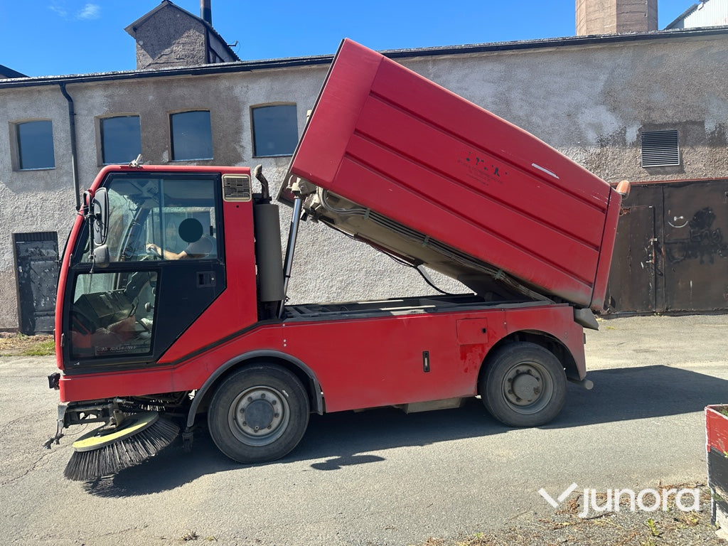 Sopmaskin -  Bucher, CC 5000