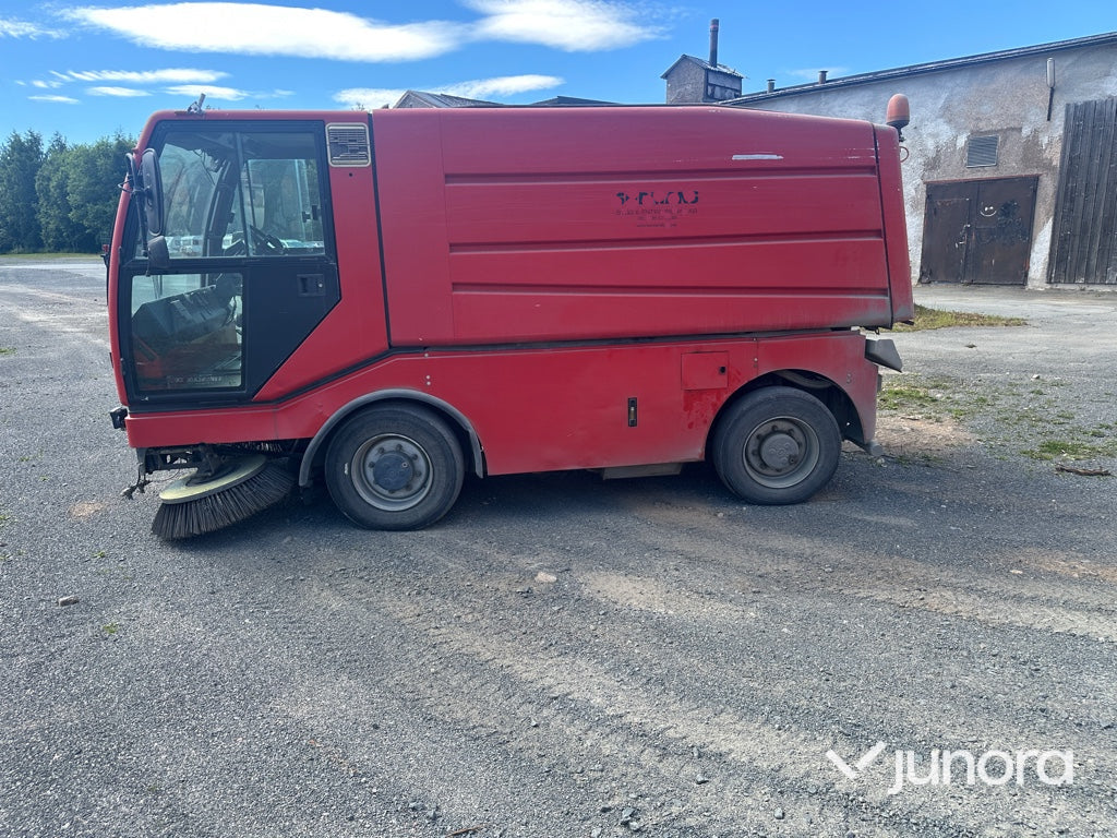 Sopmaskin -  Bucher, CC 5000