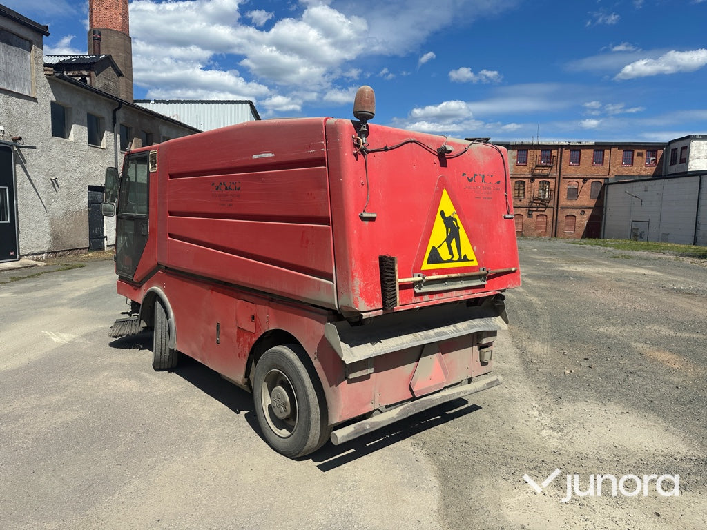 Sopmaskin -  Bucher, CC 5000