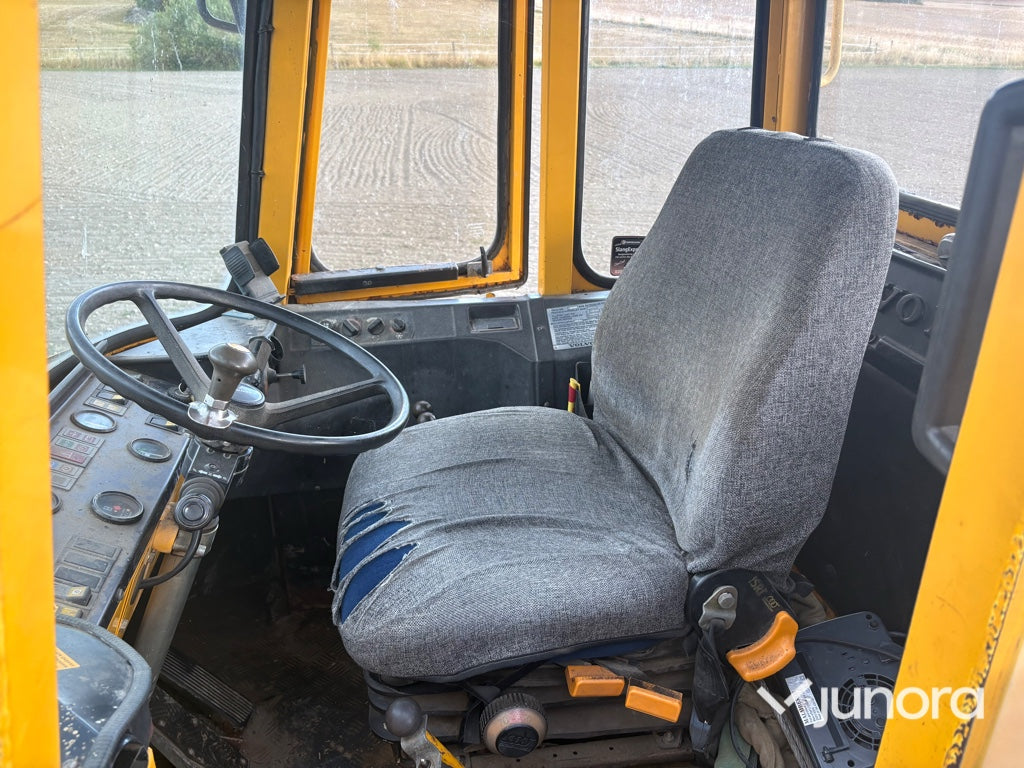 Hjullastare Volvo BM 4200 B