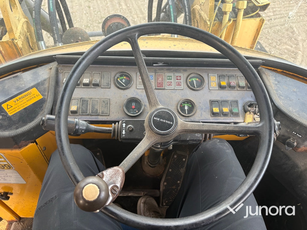 Hjullastare Volvo BM 4200 B