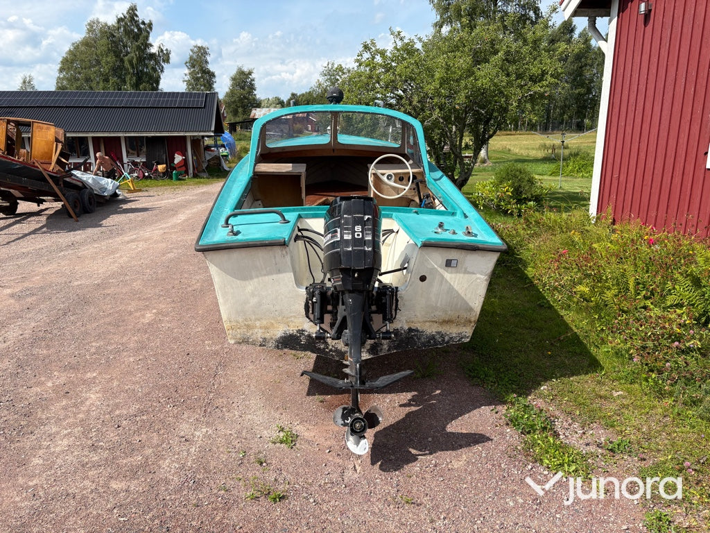 HT Motorbåt - Med motor