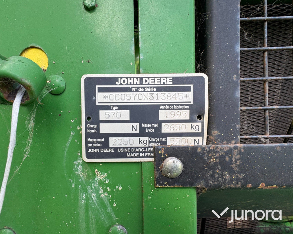 Rundbalspress John Deere 570