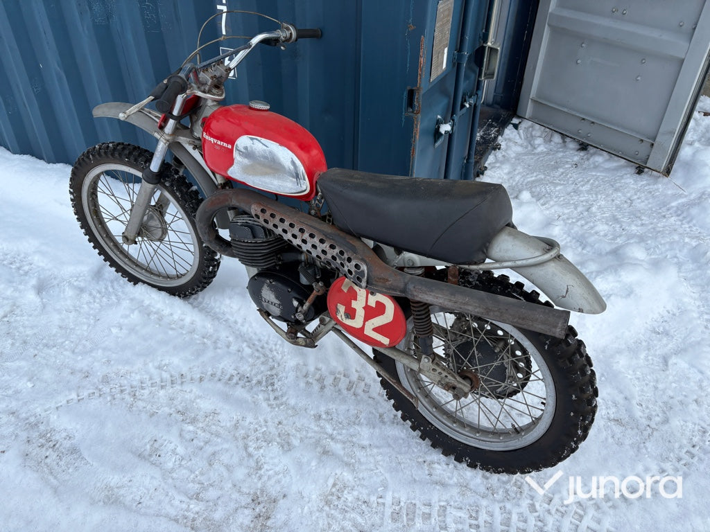 Crossmotorcykel - HVA 250 cc