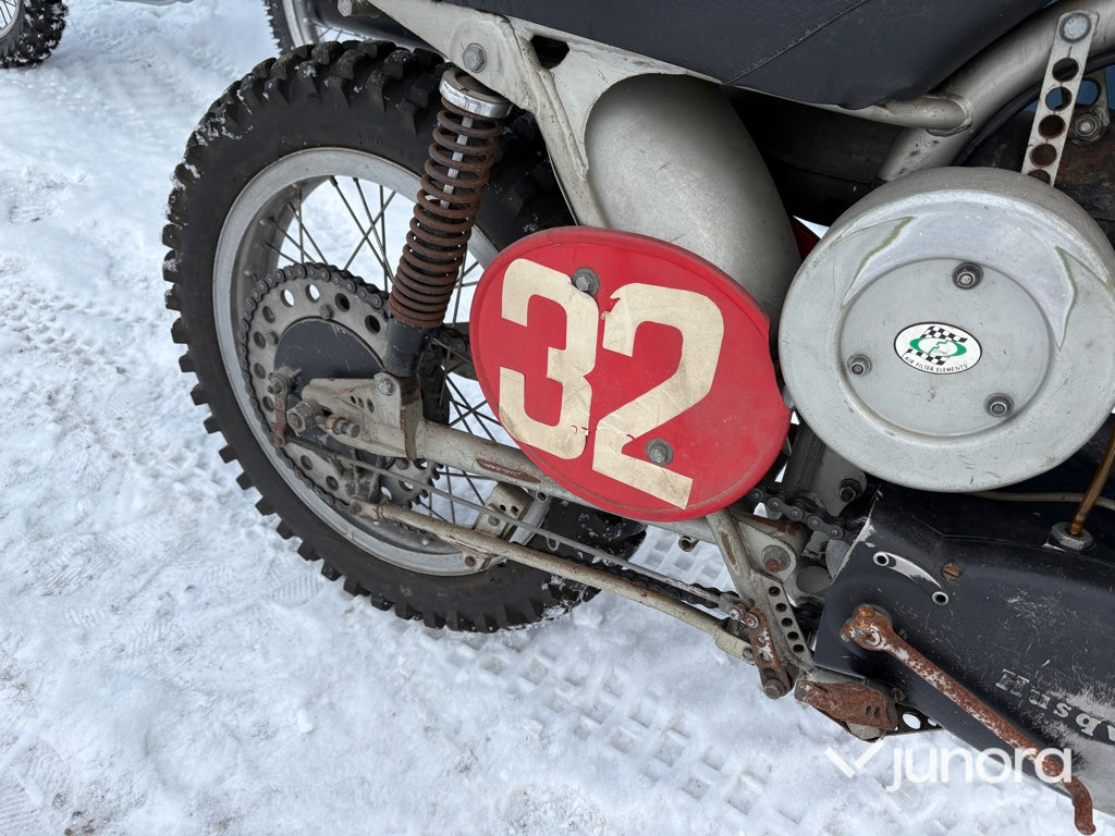 Crossmotorcykel - HVA 250 cc
