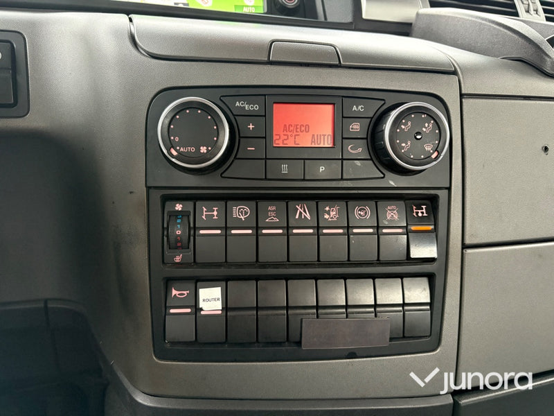 Bärgningsbil - Man TGM 15.250 4X2 LL