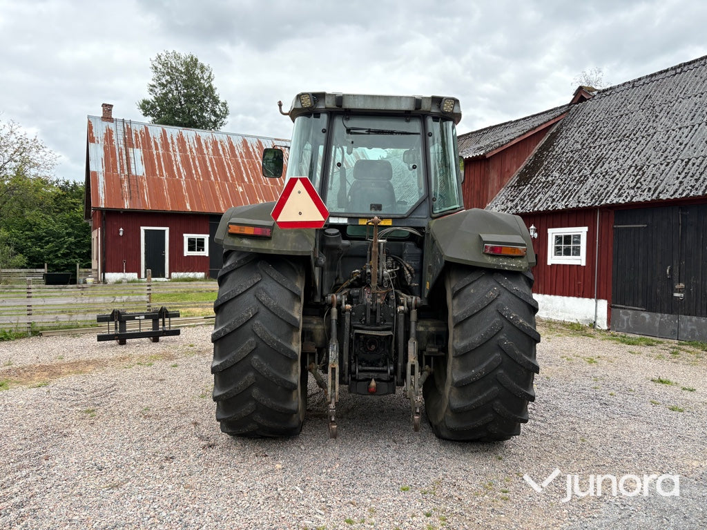Traktor med lastare - Massey Ferguson 6290