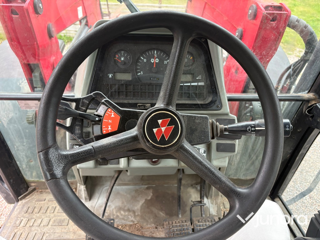 Traktor med lastare - Massey Ferguson 6290
