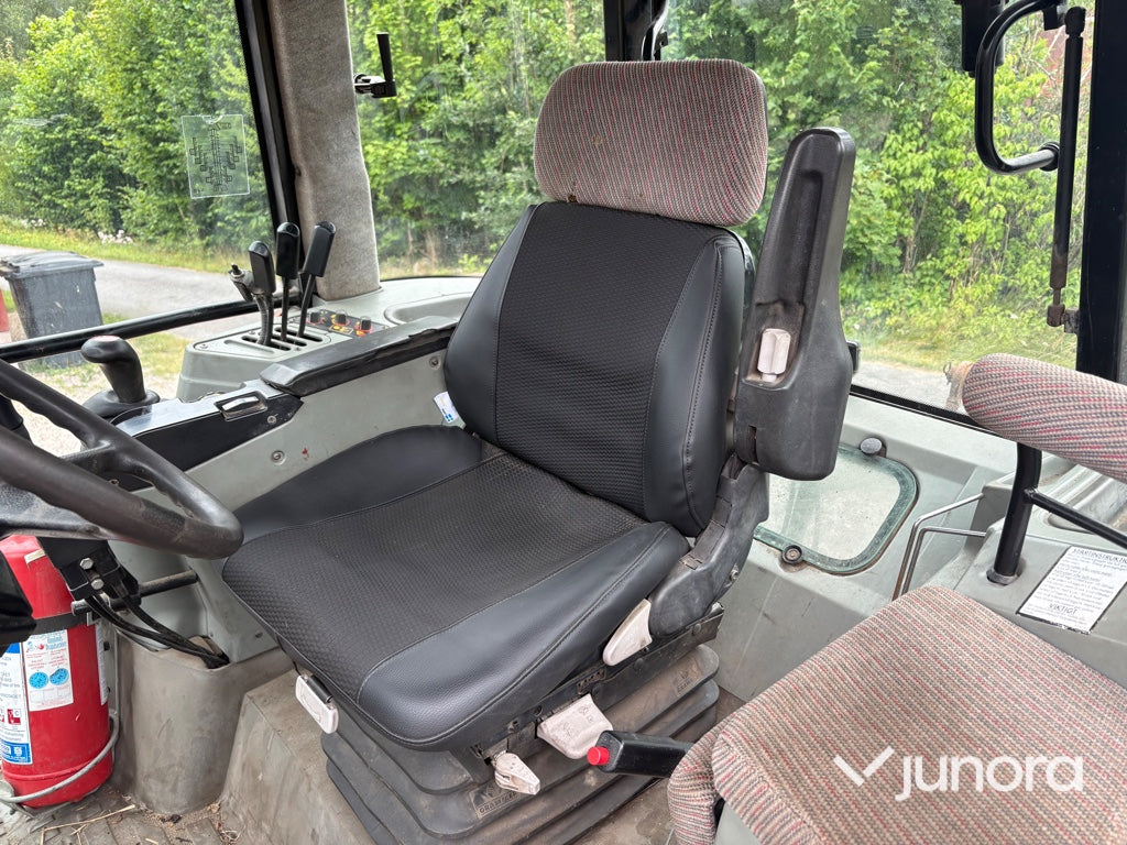 Traktor med lastare - Massey Ferguson 6290