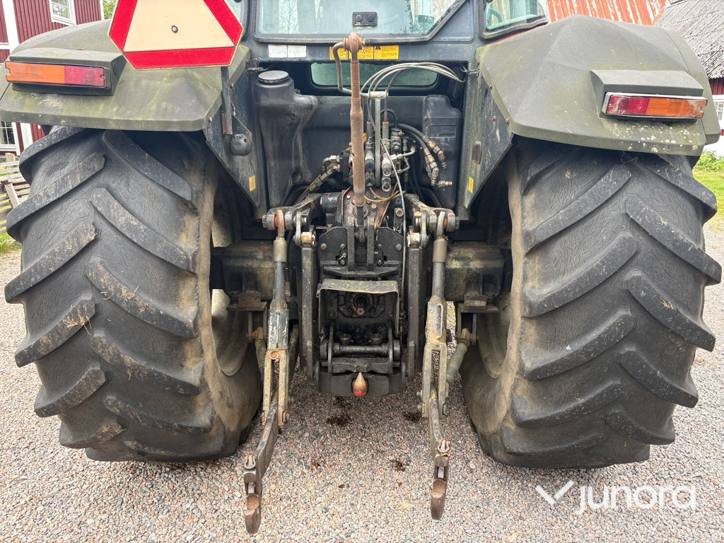 Traktor med lastare - Massey Ferguson 6290
