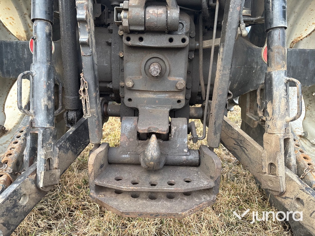 Traktor - Valmet 900-4 med lastare