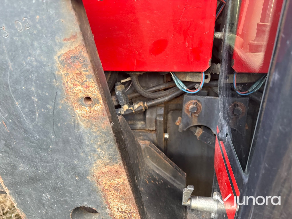 Traktor - Valmet 900-4 med lastare