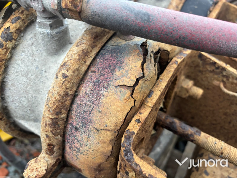 Lastbilsaxlar – 2 st, med fälg för dubbelmontage