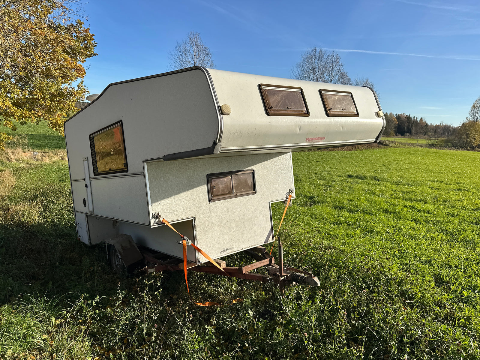 Camper