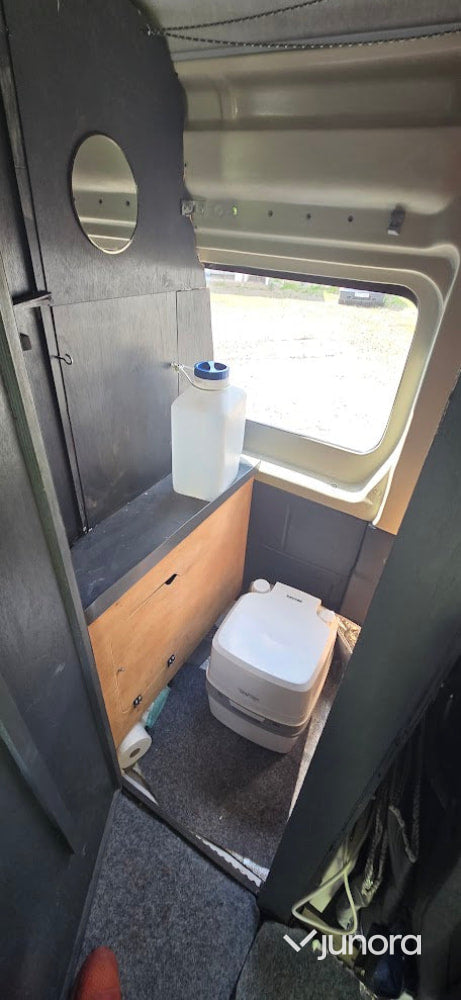 Campervan plåtis Fiat Ducato byggd husbil. 2017