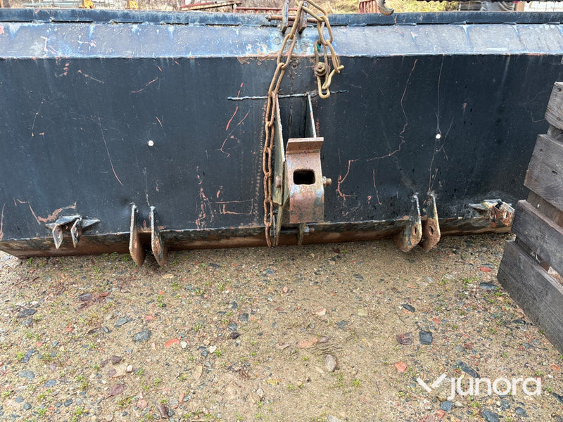 Frontlastare - med skopa