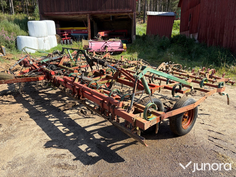 Harv Kverneland 8 meters