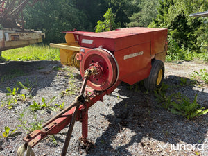 Höbalspress New Holland 265