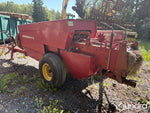 Höbalspress New Holland 265