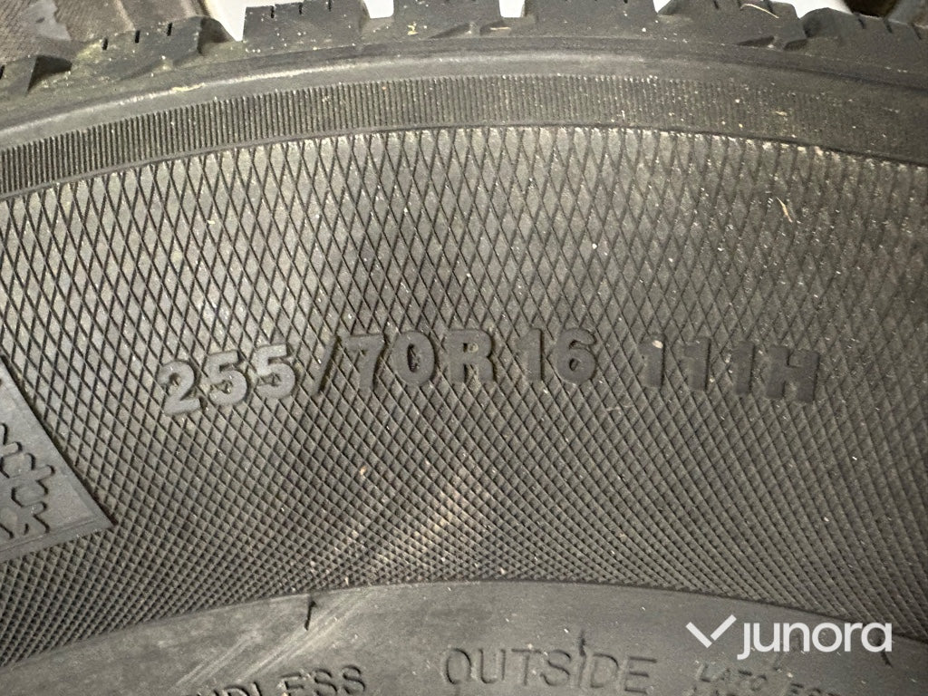 Däck på fälg – Kumho Aymmetric (4st)